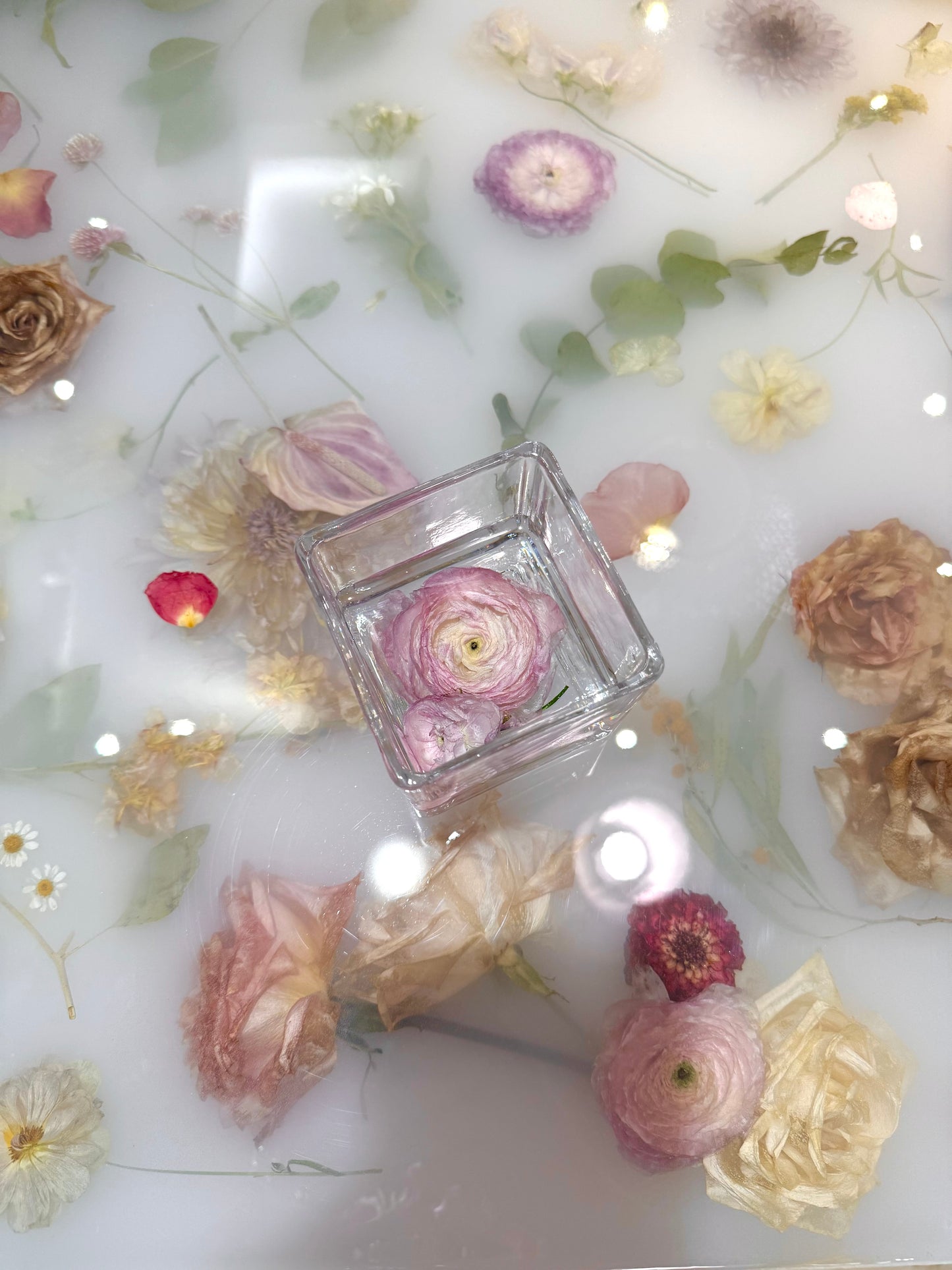 SQUARE FLOWER TRINKET DISH (PM)