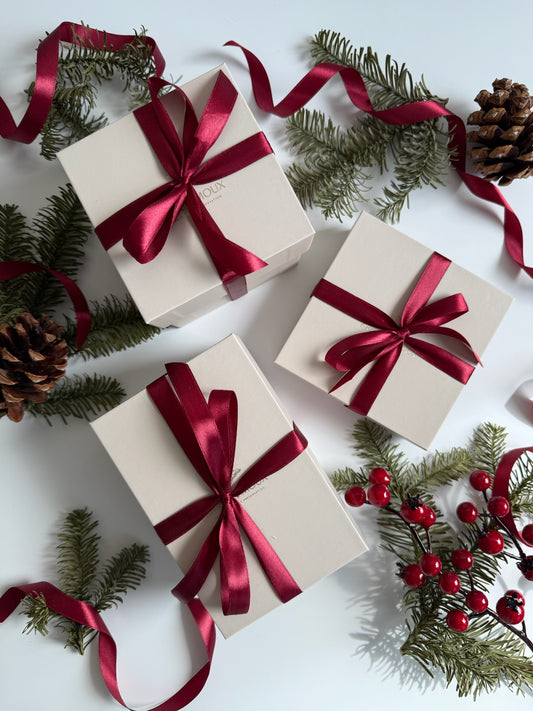 HOLIDAY GIFT WRAPPING